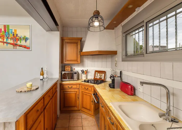 Maison Spacieuse & Calme A 9 Min De La Cite قرقشونه